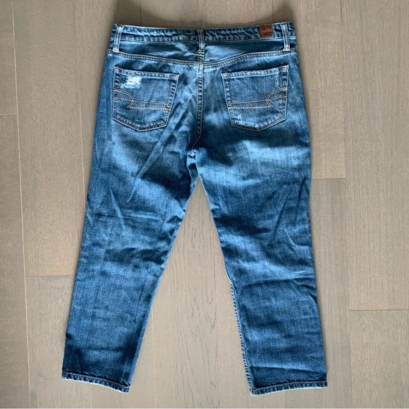 American Eagle Medium Blue Mid-Rise Distressed Straight Jeans - Picture 3 of 9